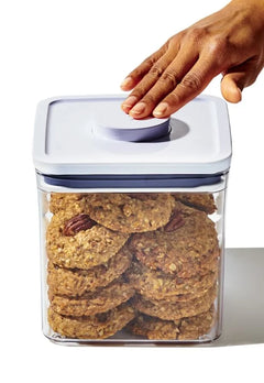 POP Container - Big Square Medium (4.4 Qt/4.2 L) - Matte Black